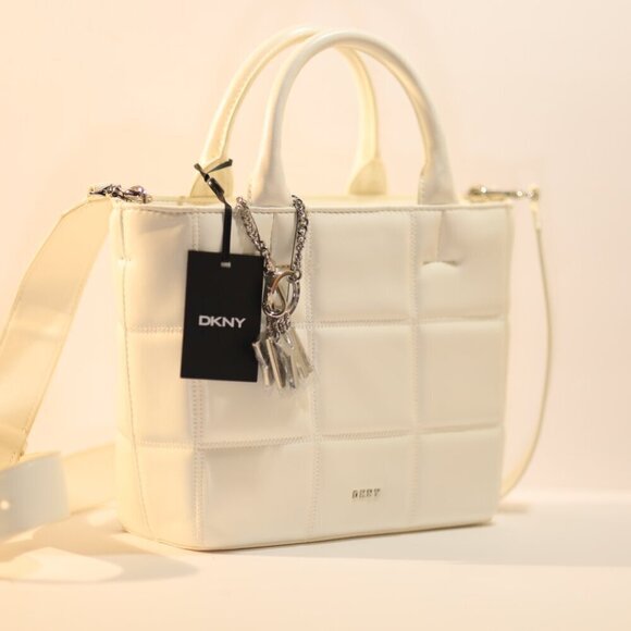 DKNY Women's White Quilted PVC Adjustable Detachable 23In Strap - Picture 2 of 2